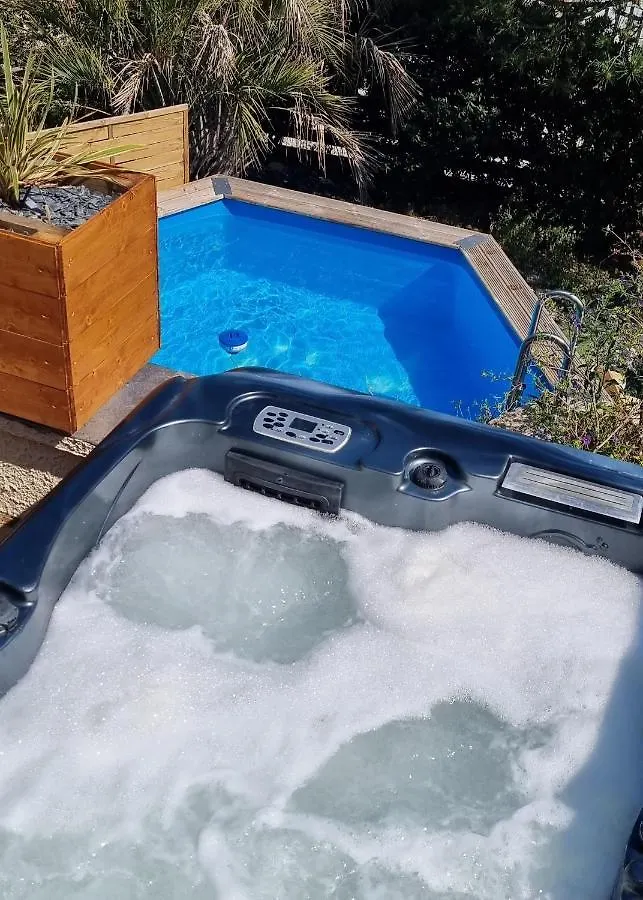 Rêves de vie studio Port pin hammam, jacuzzi, parking PRIVES Cassis