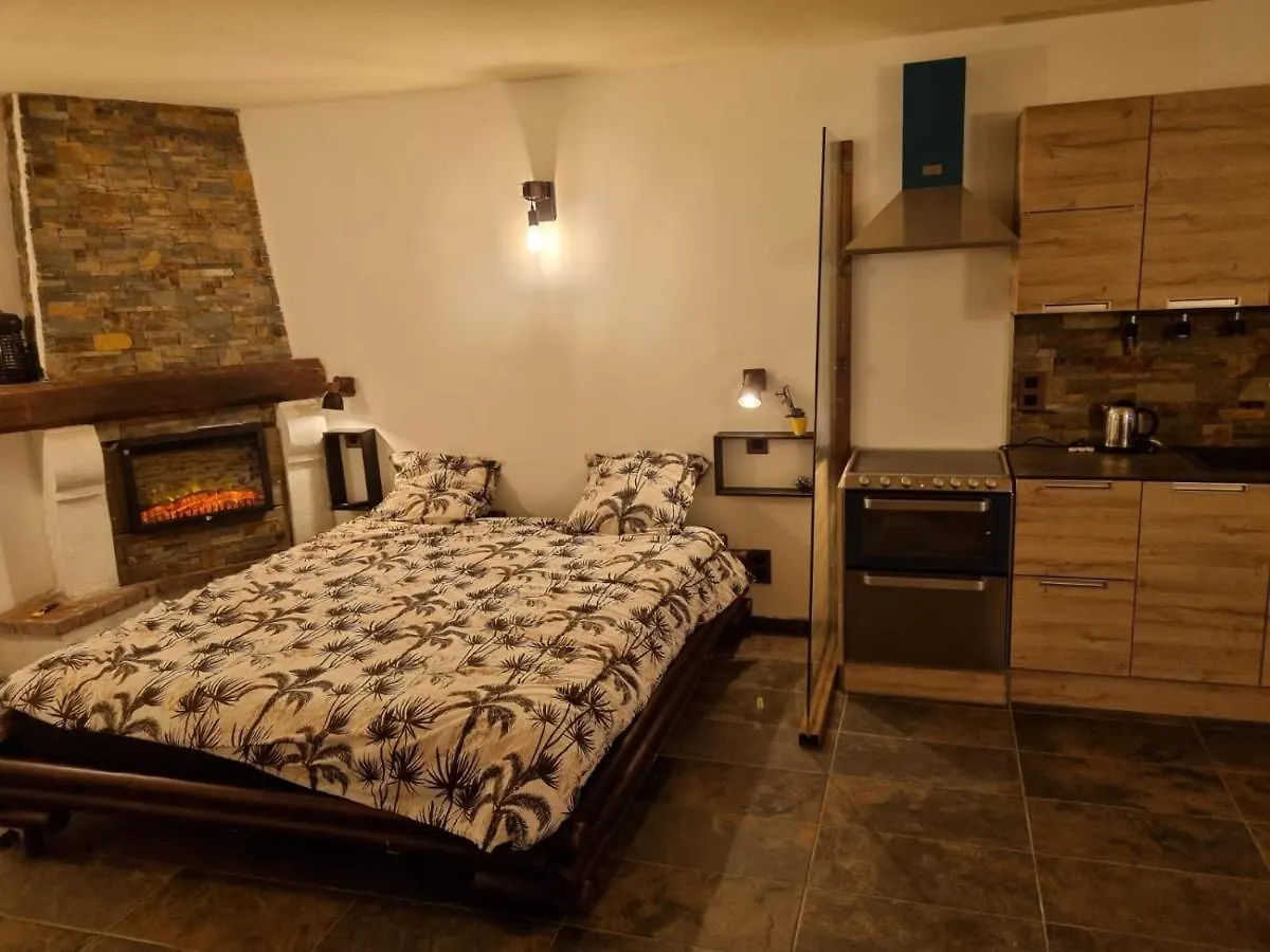 Apartment Studio Port Pin Vue Mer, Jacuzzi, Hammam, Parking Prives Cassis France