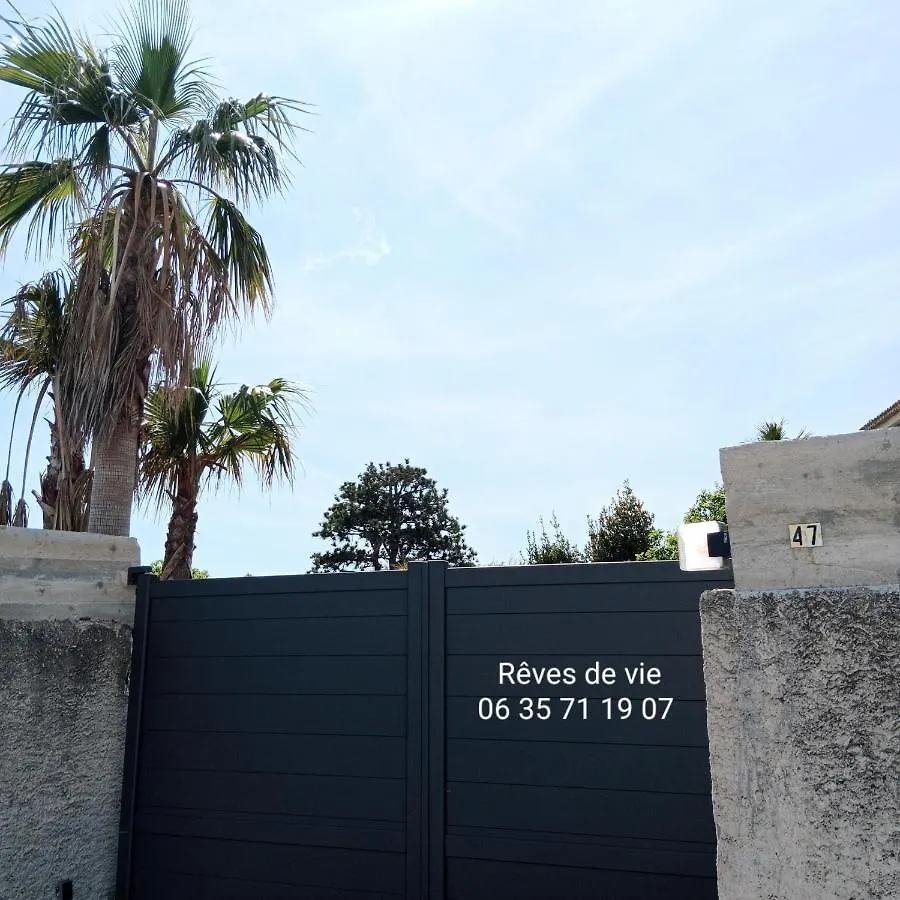 Apartment Studio Port Pin Vue Mer, Jacuzzi, Hammam, Parking Prives Cassis