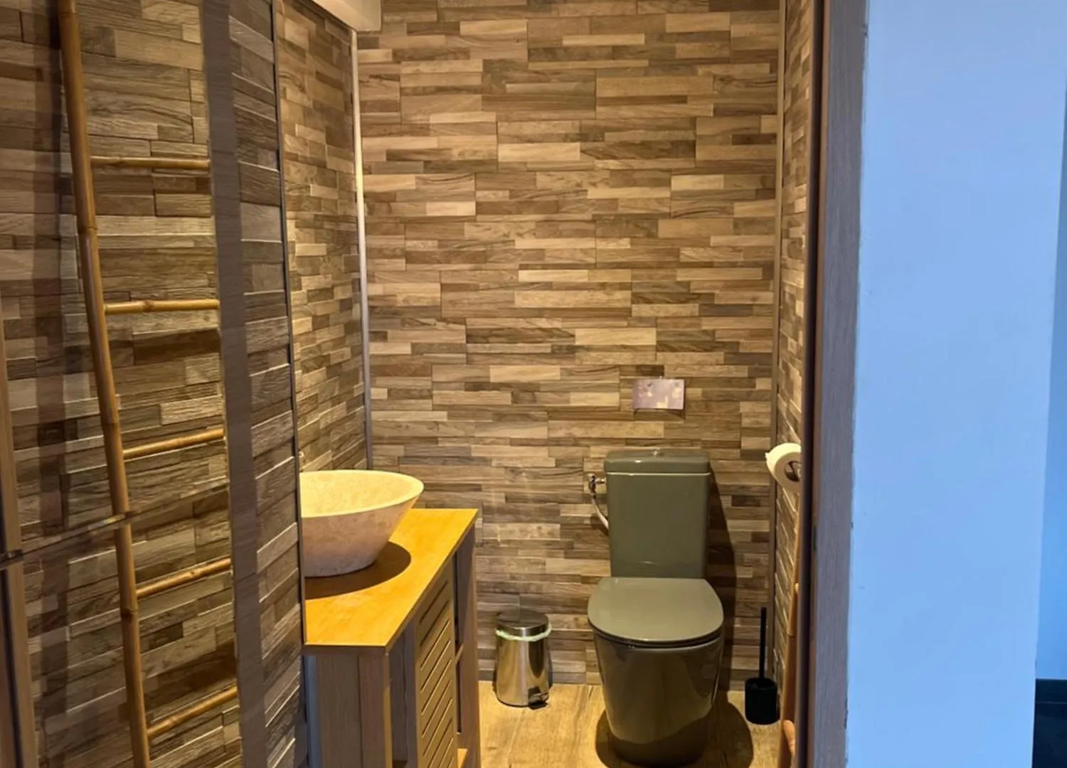 Studio Port Pin Vue Mer, Jacuzzi, Hammam, Parking Prives Cassis 0*,  France